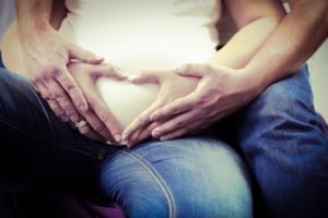 baby-belly-1533541_640